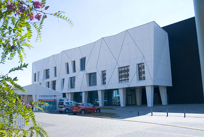 Dzielnicowe Nowe Centrum Kultury na Ursynowie w Warszawie. Dzielnicowe Nowe Centrum Kultury na Ursynowie w Warszawie.
