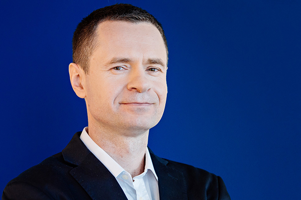 Michał Melaniuk to nowy prezes spółki Polnord a także dyrektor zarządzający inwestycjami mieszkaniowymi w Cordia Polska. Michał Melaniuk to nowy prezes spółki Polnord a także dyrektor zarządzający inwestycjami mieszkaniowymi w Cordia Polska.