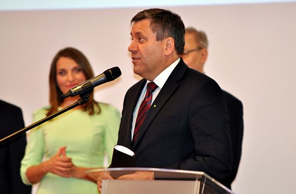 Wicepremier Janusz Piechociński o perspektywach rozwoju branży budowlanej w Polsce, fot. Ministerstwo Gospodarki Wicepremier Janusz Piechociński o perspektywach rozwoju branży budowlanej w Polsce, fot. Ministerstwo Gospodarki